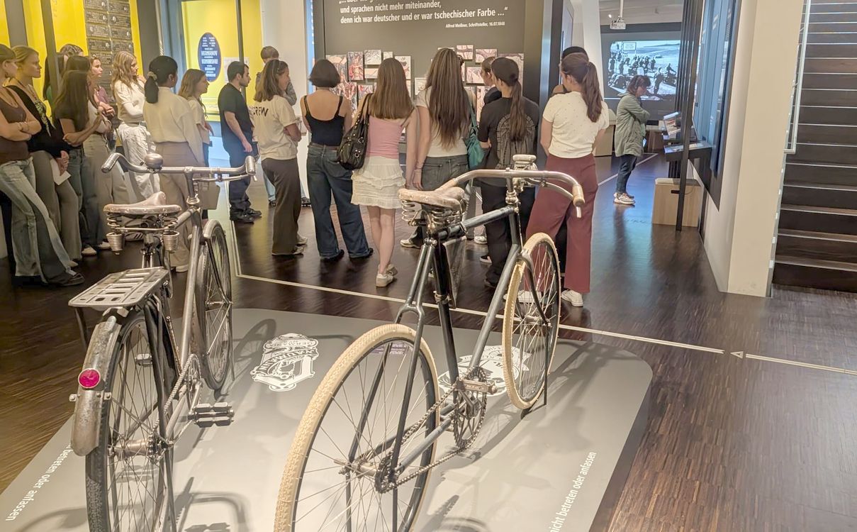2026_Exkursion Sudentendeutsches Museum Plakat zur Ankündigung des Sommerkonzerts